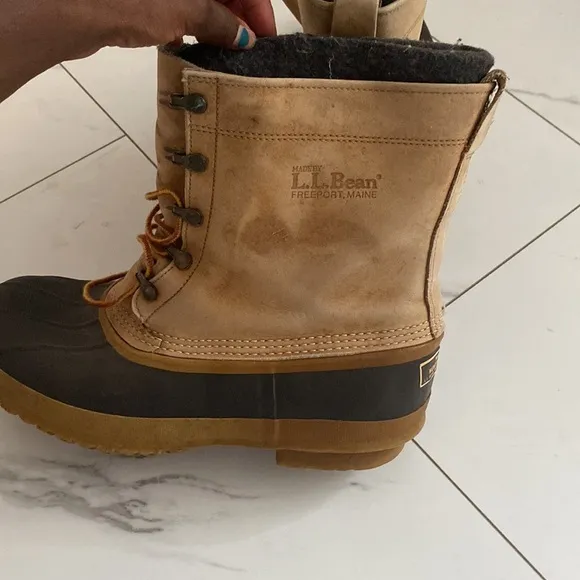 L. L Bean Hunting Boots SIZE 10