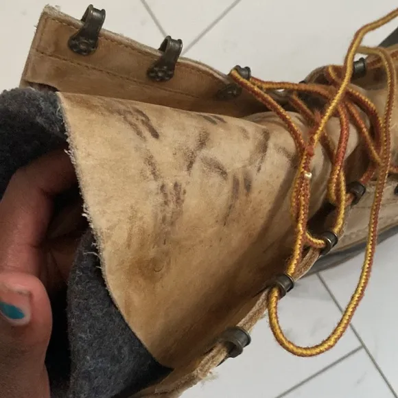 L. L Bean Hunting Boots SIZE 10