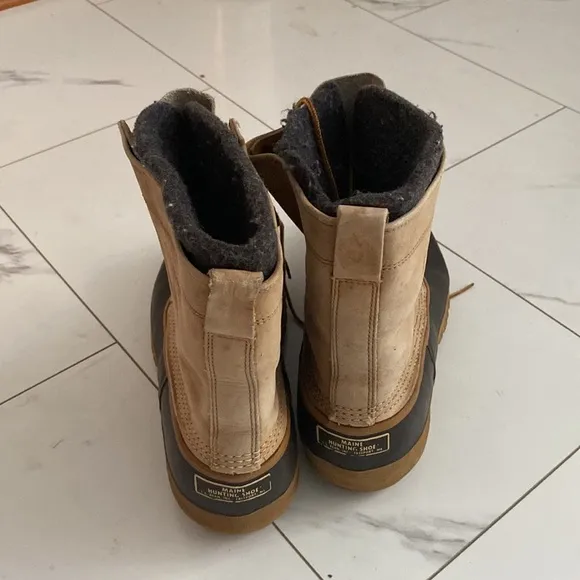 L. L Bean Hunting Boots SIZE 10