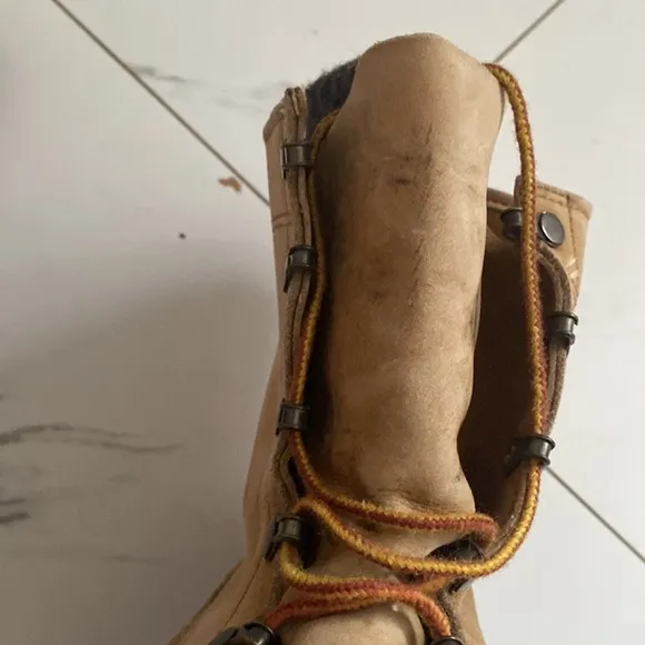 L. L Bean Hunting Boots SIZE 10