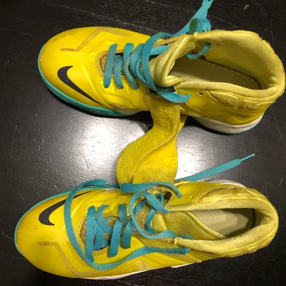 Lebron Nike Soldier 7 Youth Yellow and Blue Sneakers 599818-700