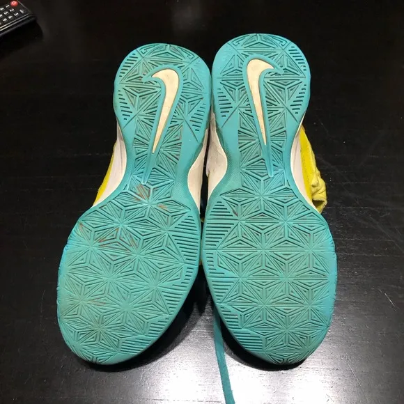Lebron Nike Soldier 7 Youth Yellow and Blue Sneakers 599818-700