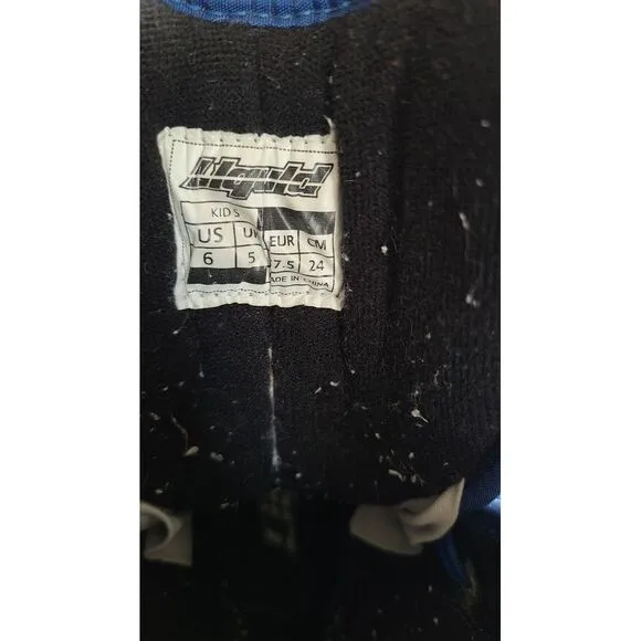 Liquid‎ Snowboard Boots Size 6