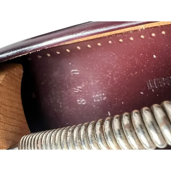 LL Bean Leather Penny Loafers Men's Size 8.5 M Burgundy Dress Shoes Minimalist