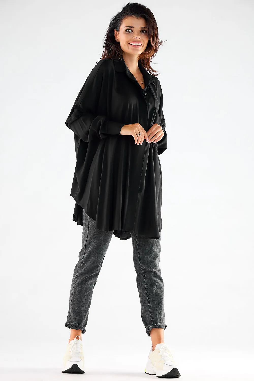 Long sleeve shirt model 173911 awama