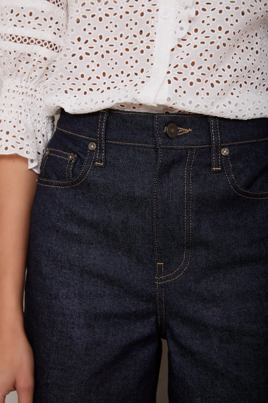 Lula Barrel Jean - Raw Denim