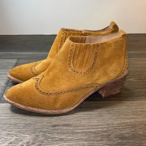 Madewell woman’s leather boots size 6 (a212)