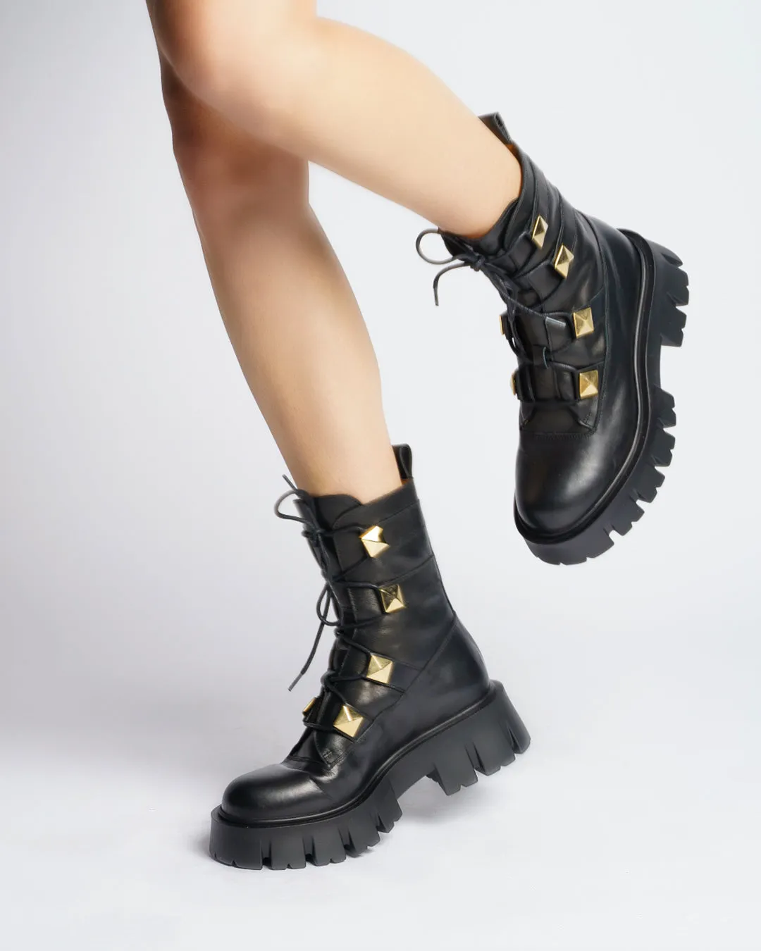 Mako Pyramid Studs Combat Boots