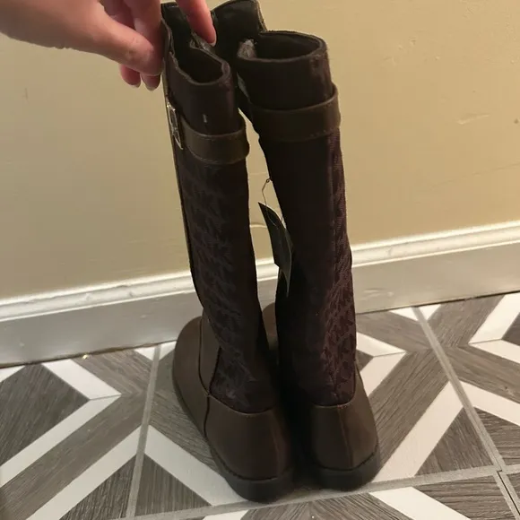 Michael kors boots