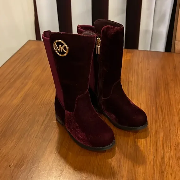 Michael Kors Emma Lily velour Boots new plum Girls Toddlers Size 12