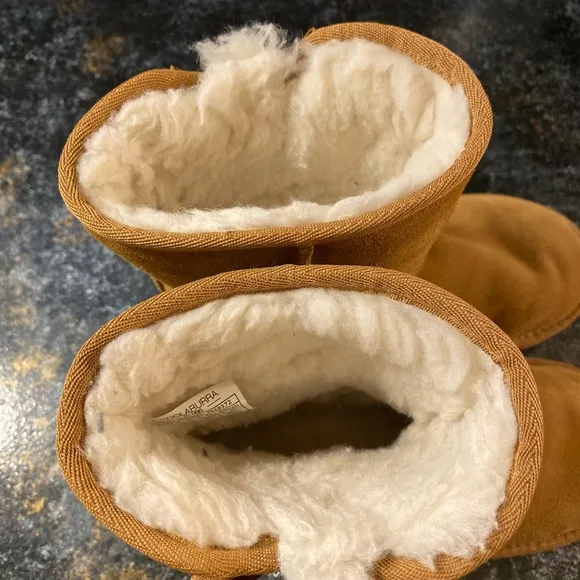 NEW kookaburra by UGG BOOTS