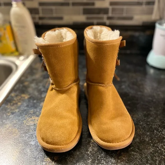NEW kookaburra by UGG BOOTS