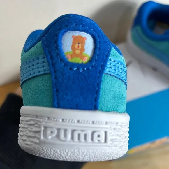 New NIB Cocomelon Puma suede baby sneakers Blue Yellow whale teddy bear