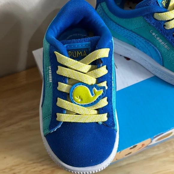New NIB Cocomelon Puma suede baby sneakers Blue Yellow whale teddy bear