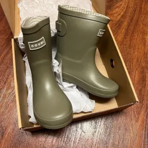 NIB Goumi Kids Artichoke Muddies Kids SZ 8 Toddler Green Rain Boots