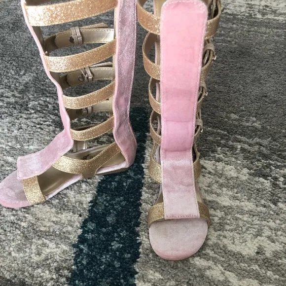 NIB Joyfolie toddler size 9 gladiators