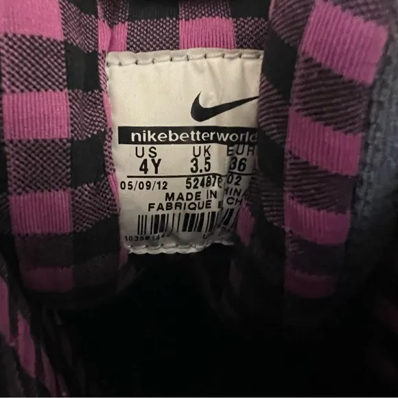 Nike ACG Woodside 2 Boots Pink Gray 4