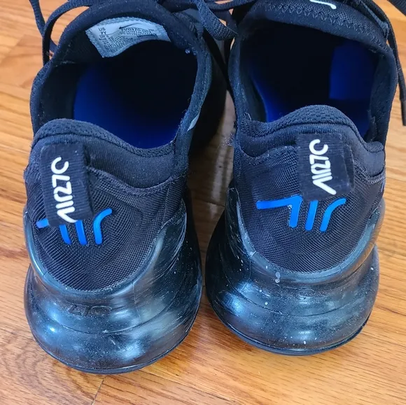 Nike Air 270 Sneakers