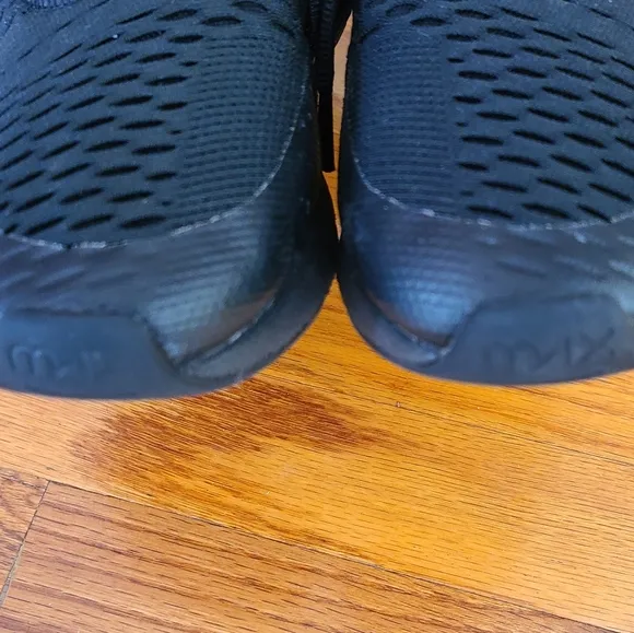 Nike Air 270 Sneakers