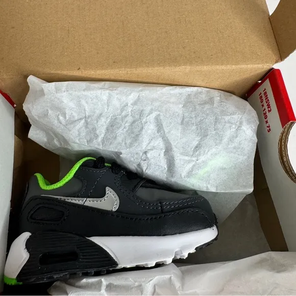 Nike Air Max 90 LTR  Toddler Athletic Sneakers Size 3c Black/Chrome Smoke Grey