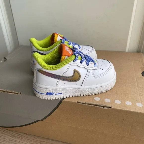 Nike Airforce 1 toddler Sneakers- SZ 5 C