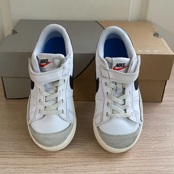 Nike Blazer Lo ‘77 Kids White/Blue Sneakers - SZ 12 C