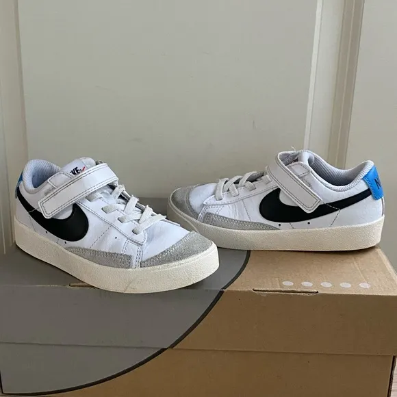 Nike Blazer Lo ‘77 Kids White/Blue Sneakers - SZ 12 C