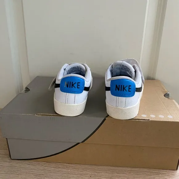 Nike Blazer Lo ‘77 Kids White/Blue Sneakers - SZ 12 C