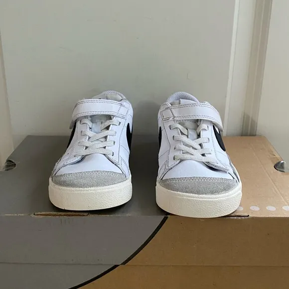 Nike Blazer Lo ‘77 Kids White/Blue Sneakers - SZ 12 C