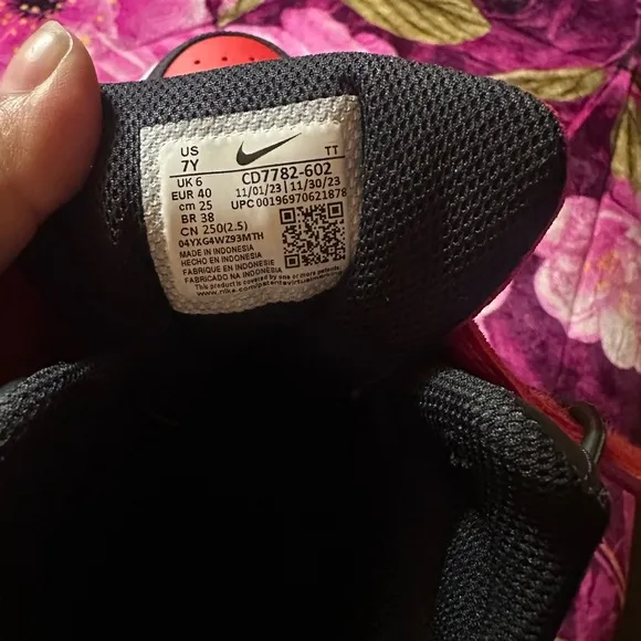 Nike Court Borough Mid 2