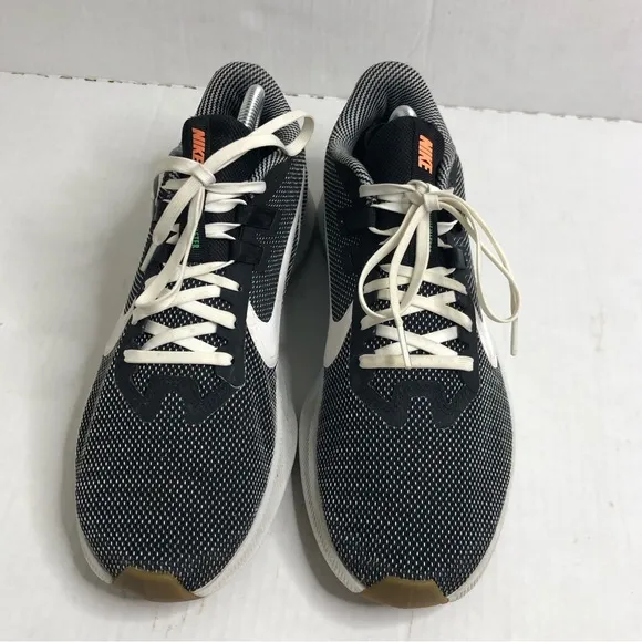 Nike Sneakers Men’s Size 9.5 Downshifter 9 SE Black White  Athletic Shoes