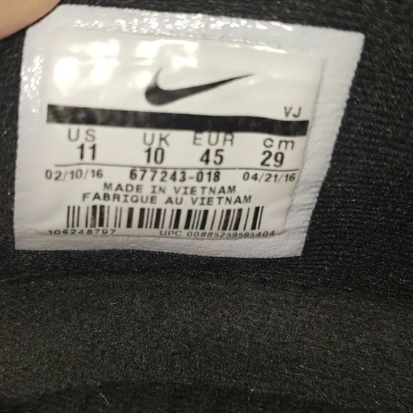 Nike Roshe NM Flyknit Sneakers