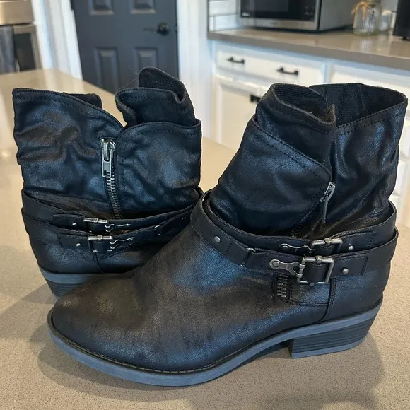 NWOB! Torrid Moto Boots Side Zip Buckles