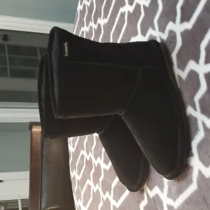 NWT BEARPAWS 🐾  BOOTS