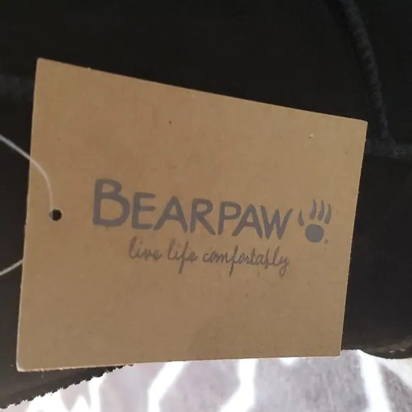 NWT BEARPAWS 🐾  BOOTS