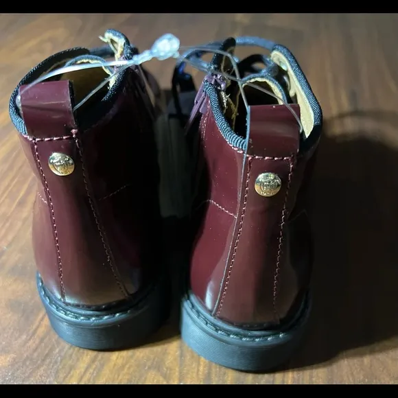 NWT Massimo Dutti  5029 kids lace up boots