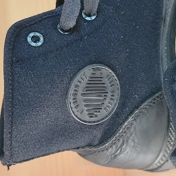 Palladium Boots sz10.5