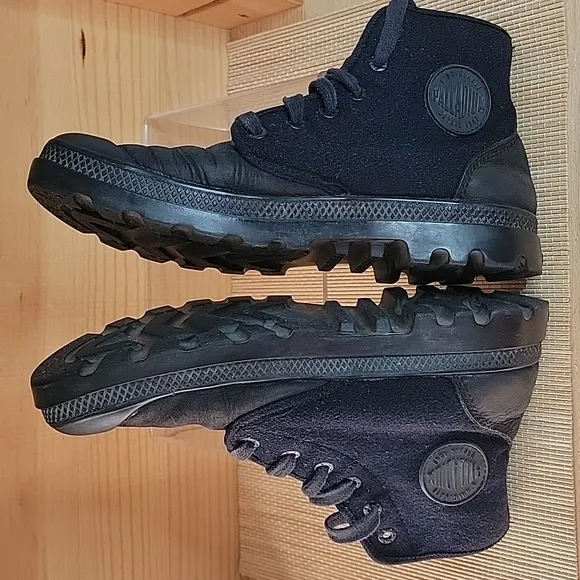 Palladium Boots sz10.5