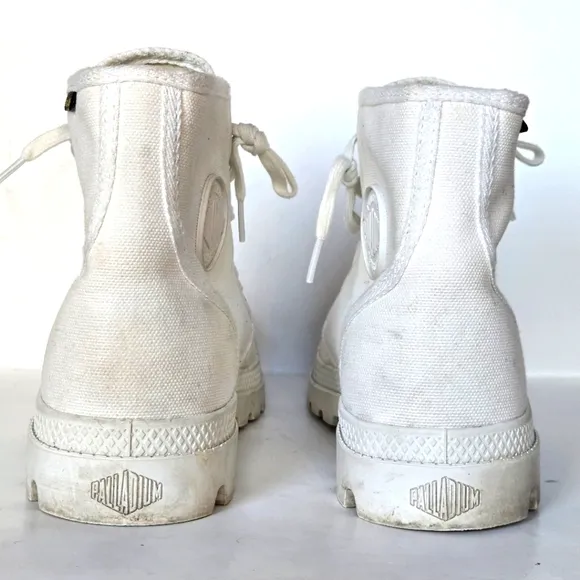 Palladium Men’s ‘Pampa HI Originale’ Boots - White/White - Size M9.5 ,W 11