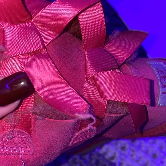 Pink UGG bow boots🎀