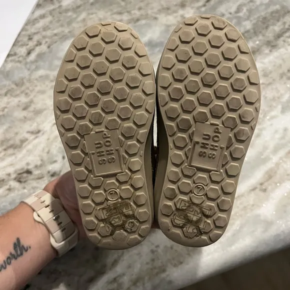 Shu shop Paula sneakers toddler