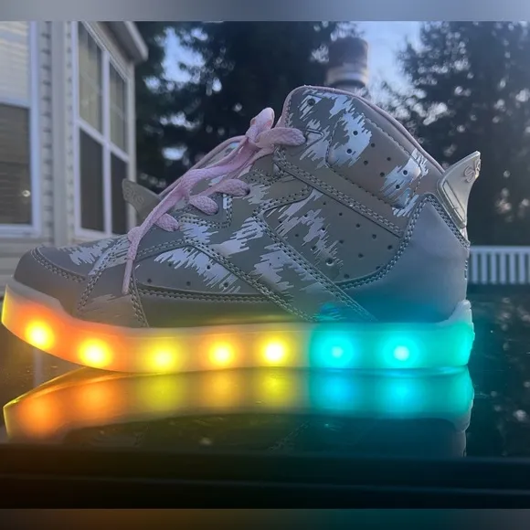 SKECHERS ENERGY LIGHTS 2.0 SNEAKERS SIZE 5