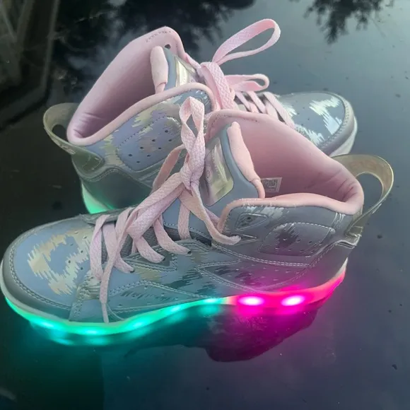 SKECHERS ENERGY LIGHTS 2.0 SNEAKERS SIZE 5