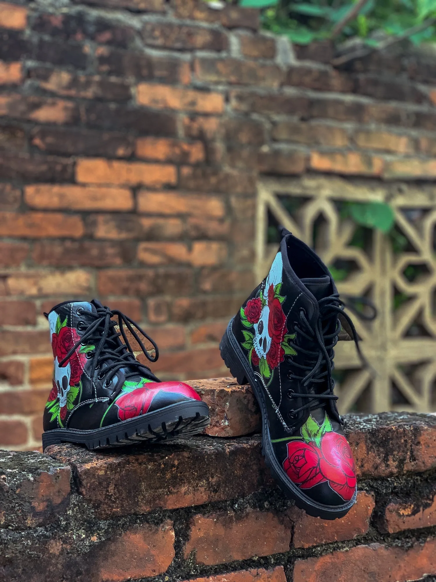Skull-Rose Black Ankle Flat Combat Boots