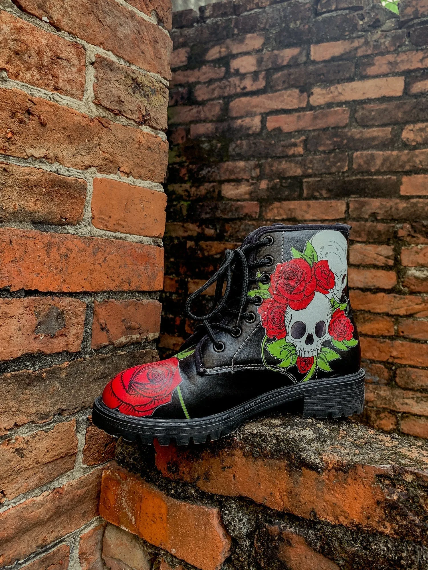 Skull-Rose Black Ankle Flat Combat Boots