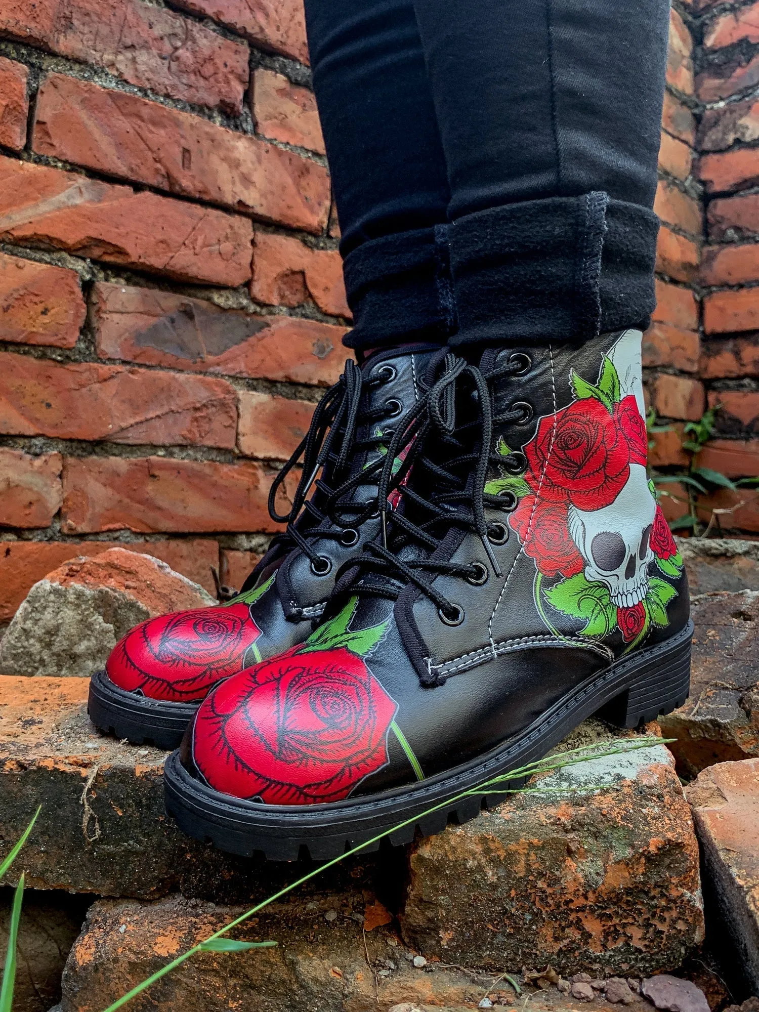 Skull-Rose Black Ankle Flat Combat Boots
