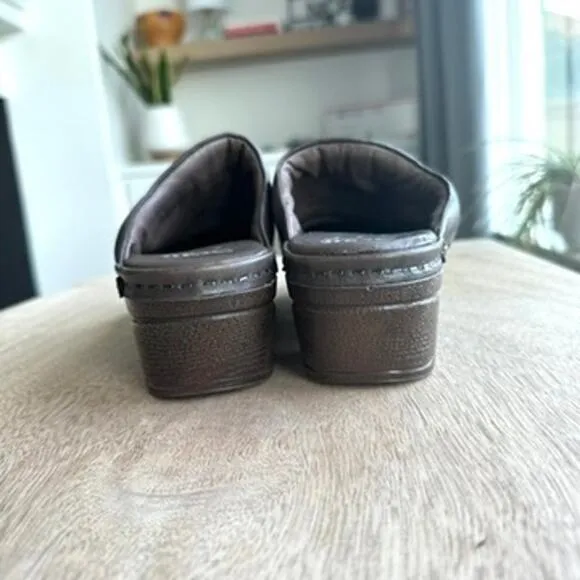 Sofft Wool &amp; Leather Tartan Clogs, Size 10