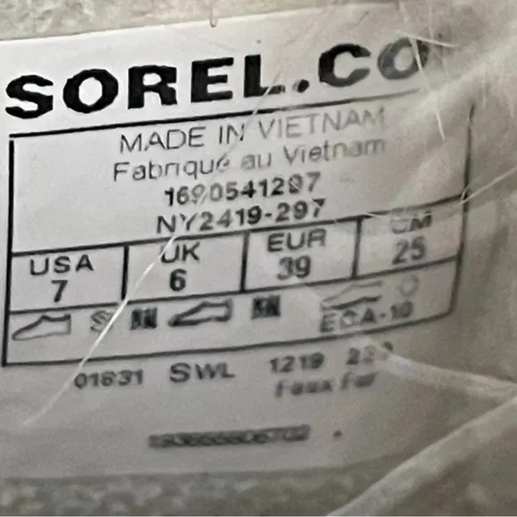 Sorel Tofino Size 7 Waterproof Winter snow rain Boots Tan Faux Fur