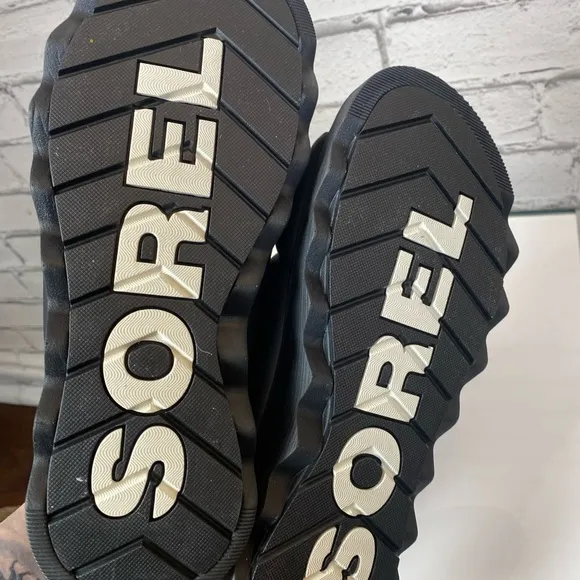 Sorel Womens Viibe Black Slingback Sandal Clogs Puffer Sandals Size 10.5 NWB