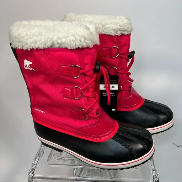 Sorel Yoot PAC Nylon Snow Boots- Waterproof- Big Girls size 6-New